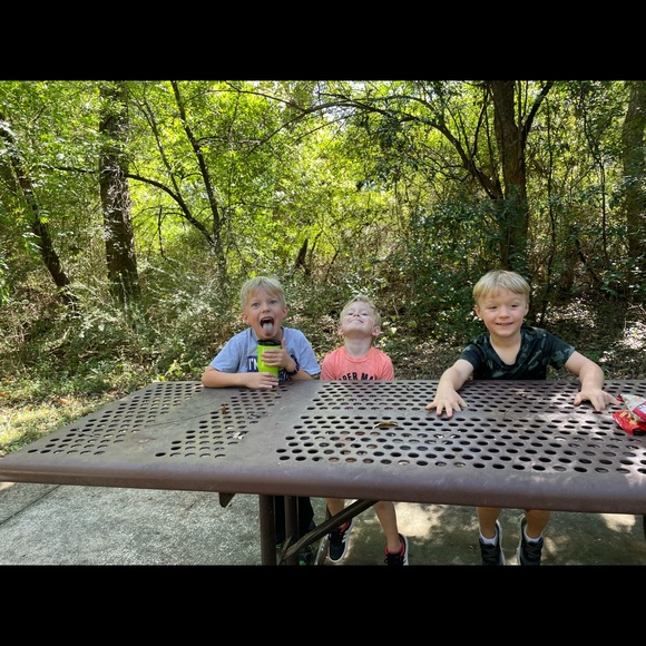 Meet your Posher, Tiffany - Picture 3 of 3